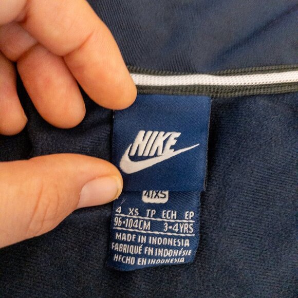 Nike Kids Warm-Up Track Jacket | Size 4T (3–4 Years) | Navy & Red “Just Do It” - Picture 5 of 5
